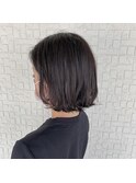 切りっぱなしダークトーンミニボブ