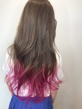 トータルビューティブレイクデュオ(TOTAL BEAUTY BREK DUO) ピンクグラデーション