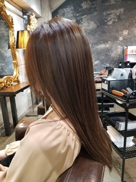 ユーアールキャッスル(UR CASTLE) 酸熱トリートメント