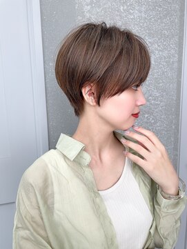 ロンドアヴァントゥス 池袋(Lond aventus) 20代から50代おすすめマッシュショート、ショコラベージュ