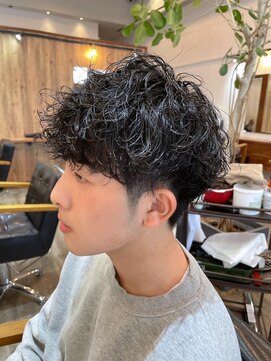 フラッグ ヘアー 天神西通り店(Flag HAIR) メンズパーマ　波巻きパーマ　ツイストスパイラル