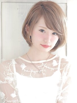 コーエン(cowen) 大人かわいい愛されショート美髪ボブ明るい白髪ぼかし高円寺