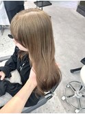 明るめオリーブベージュ