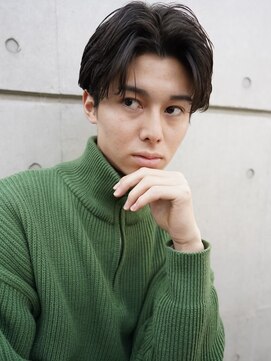 ニコ トウキョウ ロジック(nico TOKYO Logic) センターパートニュアンスパーマフェザーパーマ