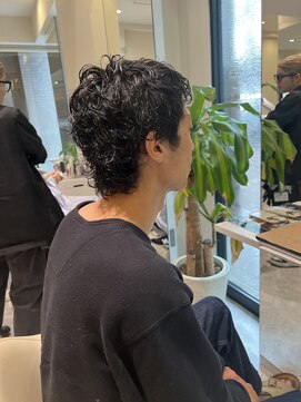 クエンチ(QUENCH) ミックスエッジパーマ