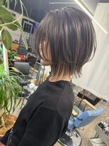 ルーナヘアー(LUNA hair) 大人クールなレイヤーボブ ダークグレージュカラー 20代30代40代