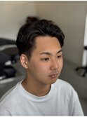 フェザーパーマセンターパートフェードカットツーブロック