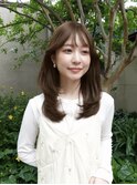 顔周りレイヤーカットべージュカラーくびれレイヤーカット