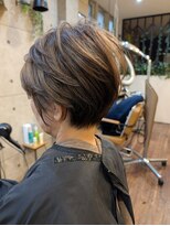 ミューズ 藤が丘店(MUSE) 50代/白髪ぼかし×レイヤーカット