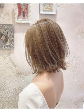 ロンドアリシア 金山(Lond Alexia) 【Lond Alexia】ふんわりボブレイヤー