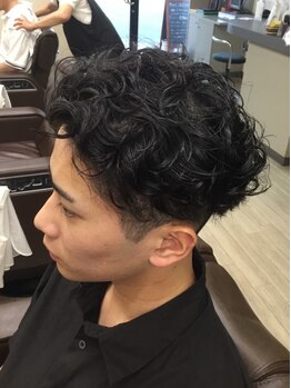 ヘアスペース ハナモト(hair space hanamoto)の写真/【ご新規様!!平日メンズ限定☆カット+シェービング+眉カット+肩マッサージ¥3500】熟練の技術をこの価格で!!