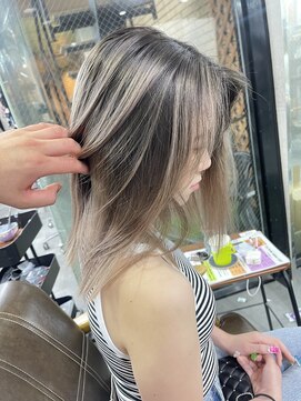 ラフ(LAFF) #バレイヤージュ#グレージュカラー#ボブウルフ#ココアベージュ