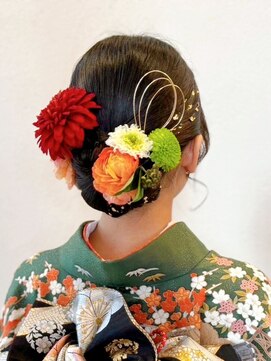 櫛の屋浜口店 ヘアセット　シニヨン