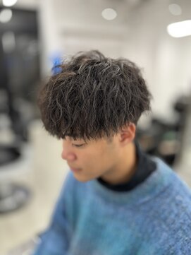 ラヴィズム 名駅店(LUVISM) 名古屋/メンズカット/メンズパーマ/ツイスパ/眉毛