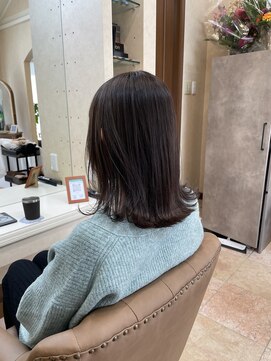 メルク(merc) カール/セミディ/シアーカラー/姫カット/ミディアム