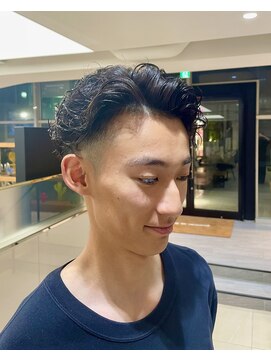 ピークアブー ワン(PEEK-A-BOO ONE) ◎メンズカット◎カットパーマ