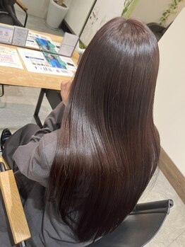 HONDA AVEDA 二俣川店【ホンダアヴェダ】の写真/【大人女性の白髪ケアはAVEDAで♪】しみにくく艶やかに染まるAVEDAカラーが大好評!【二俣川】