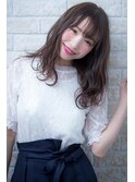 個性的でマーメイドアッシュくせ毛風クラシカルフェミニンボブ