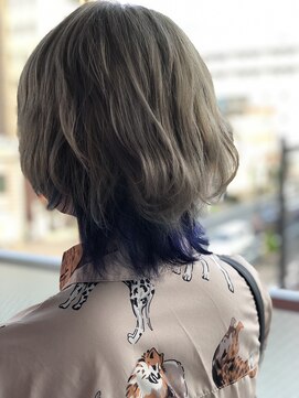 フェニーチェ オン ザ ビーチ(FENICE on the beach) パールグレージュ×インナーバイオレット