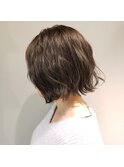 切りっぱなしショートボブ