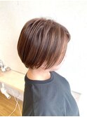 ベージュカラーマニッシュ透明感小顔ショートウルフ20代30代