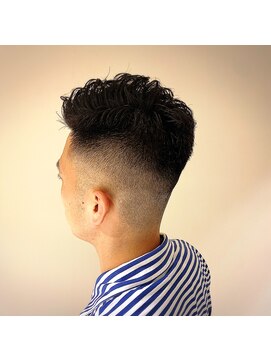 ヒロギンザ 秋葉原店(HIRO GINZA) スキンフェード×万能パーマ