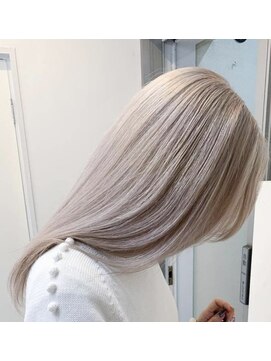 ルイス 喜連瓜破(Luis) ブリーチカラー