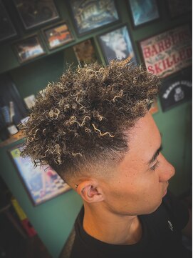 ハイ エナジー パワーズ(High Energy +POWERS) アフロヘアー