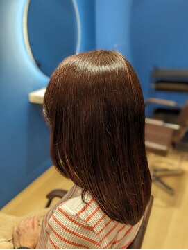 風の中の髪 オーガニック天然100%ヘナ