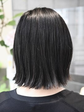 オルガ(orga) 大人切りっぱなしボブ