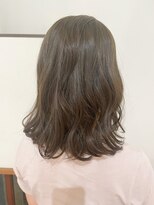 ロカ(Roca)&nbsp;オリーブグレージュ×ユル巻きアレンジ