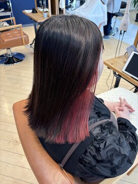 ユニ バイ マグ 長野店(Uni.by Mag) 20代30代40代大人インナーカラー耳掛け切りっぱなし大人ボブ