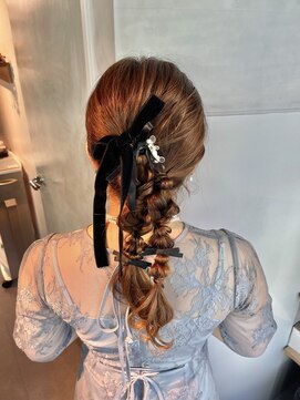 シャルムバイケンジ(Charm.by KENJE) 【ダブルポニーテール】/結婚式/二次会/同窓会/銀座/ヘアセット