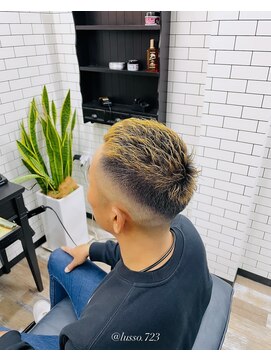 ルッソ 白浜店(LUSSO) 0.8ミリ毛先ブリーチ