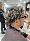 【イメチェン成功】ツイストパーマ×ハイライトカラー｜