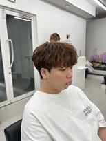 ステージ(STAGE)&nbsp;ダウンパーマ　シャドウパーマ　センターパート