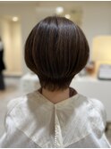 ショートボブ