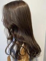 エヌユー(nu) 透明感あるオリーブアッシュ