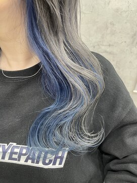 リミットバイアフィナー 大宮店(limit by Afinar) シルバー＆ブルー