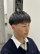 ホワイト(WHITE)&nbsp;ショートテーパーフェード