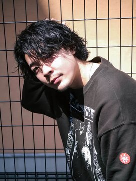 スピンオフシフト(SPIN-OFF SHIFT) ミディアムボブ×ルーズパーマ