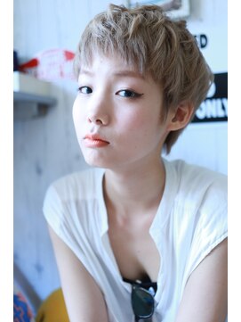 ラべリー 池袋(LOVELEY) 7/20 open 外国人sexyショート☆124