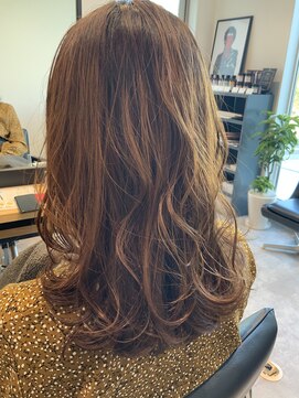 グリット(grit) ゆるふわセミディ