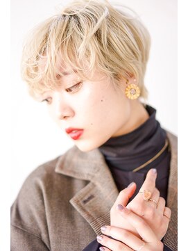 ヘアメイク エイト キリシマ(hair make No.8 kirishima) 《hair make No.8・中村》センターパートショート
