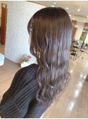 透明感たっぷりグレージュ