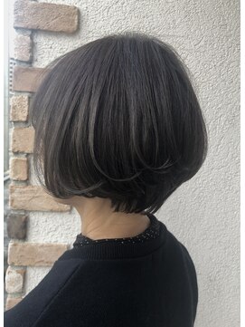 ドゥ スタイル 三国ヶ丘店(Duex Style) 60代からのマダムスタイル白髪暈し×ブリーチONカラー+髪質改善