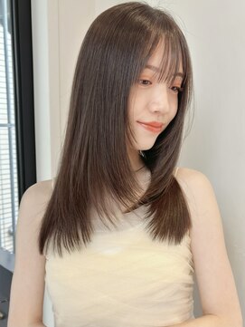 ローネス(LONESS) レイヤーカット 透明感カラー セミロングレイヤー