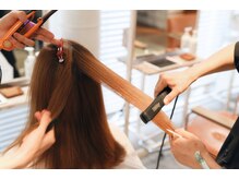 グループで人気の髪質改善ストレートは柔らかく癖やうねりを改善☆ 【 レイヤーカット/ボブ/縮毛矯正】