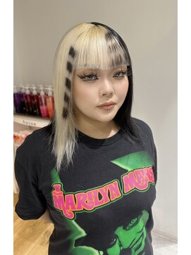 ノラ ウメダ(NORA UMEDA) 【chiaki】 ツートーンカラーデザインカラーy2kハイトーン