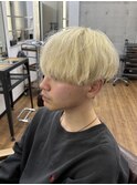 メンズハイトーンマッシュ